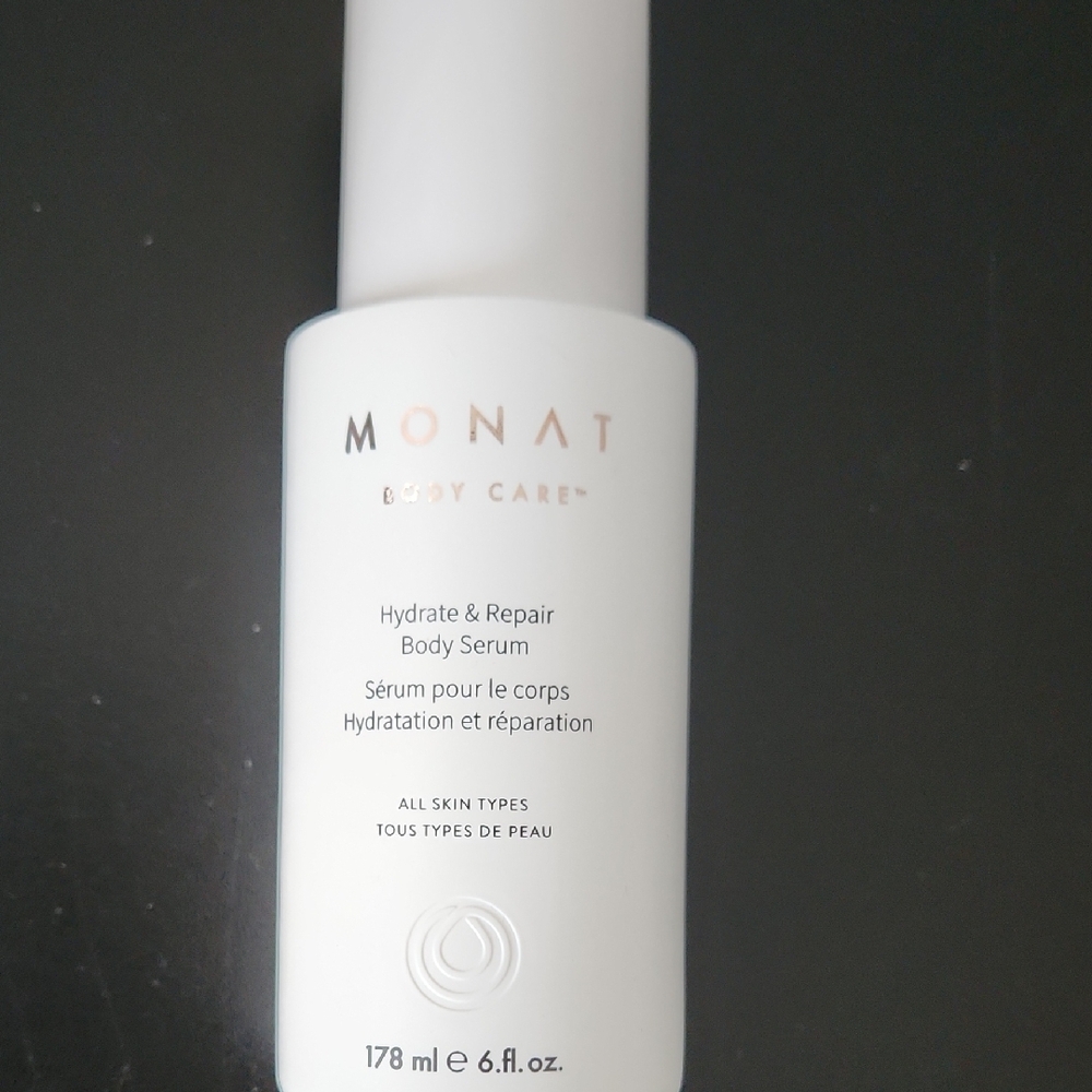 Monat Hydrate & Repair Body Serum